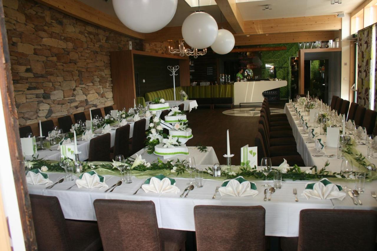 Restaurant Gaestehaus Seiger Sankt Lorenzen bei Knittelfeld 外观 照片